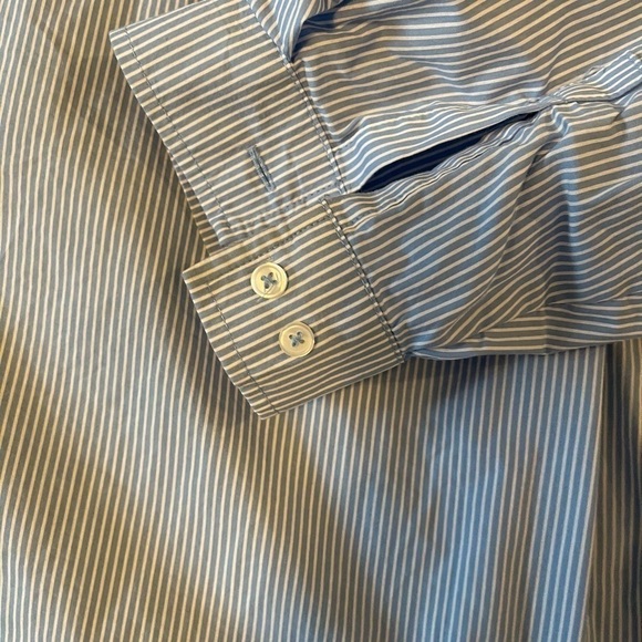 Pinstripe cold shoulder top - Picture 6 of 7